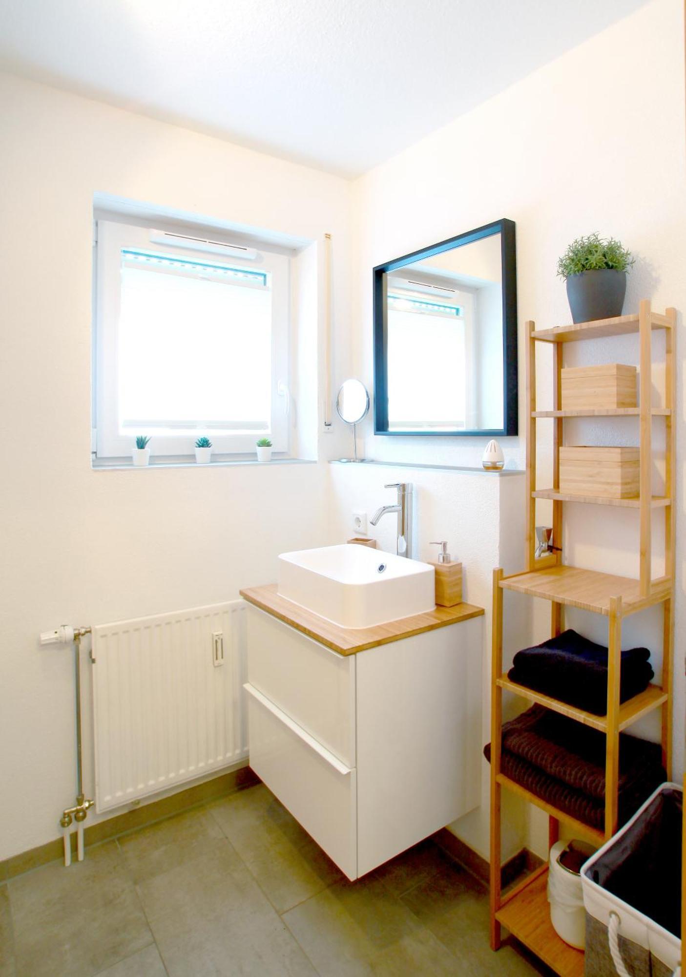 Ferienwohnung Mila Naehe Messe In フリードリヒスハーフェン エクステリア 写真